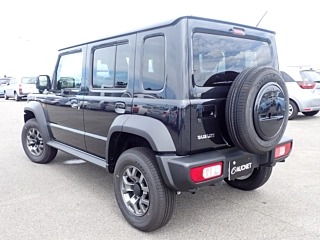 SUZUKI JIMNY NOMADE 2025