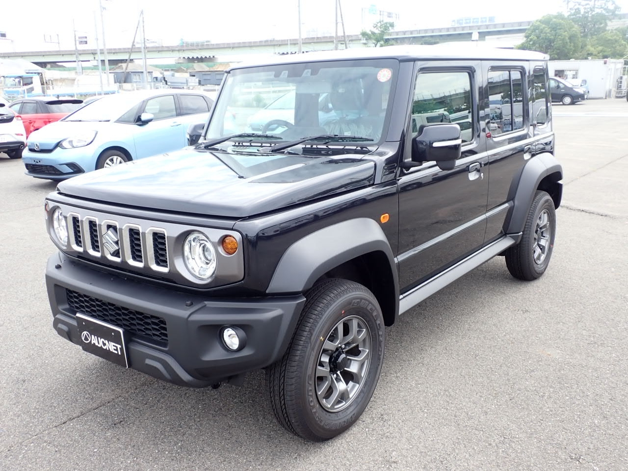 SUZUKI JIMNY NOMADE 2025