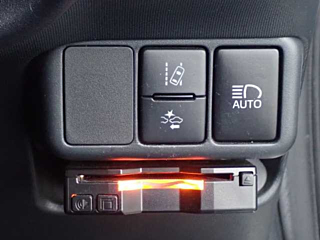 TOYOTA AQUA 2018