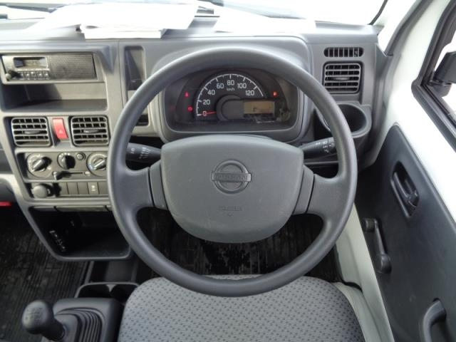 NISSAN CLIPPER TRUCK 2023