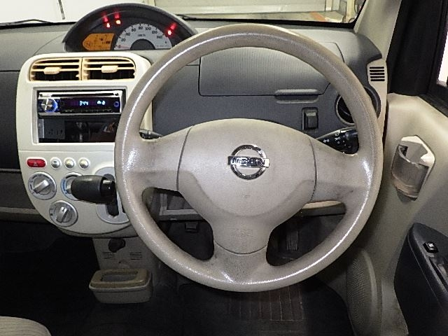 NISSAN OTTI 2009