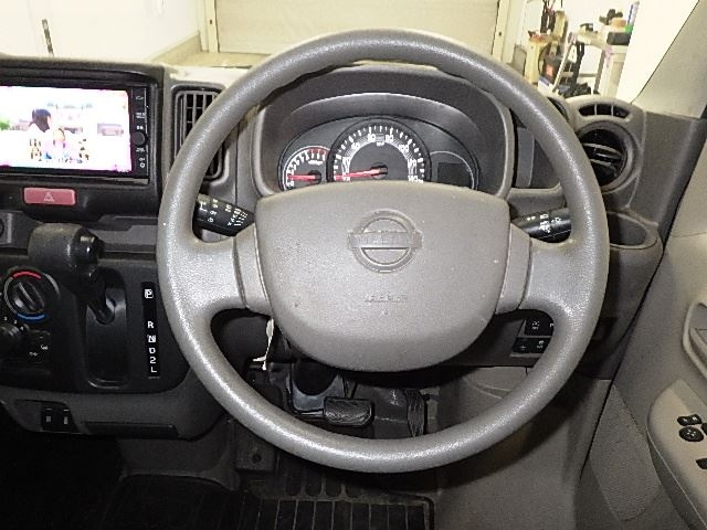 NISSAN CLIPPER VAN 2023