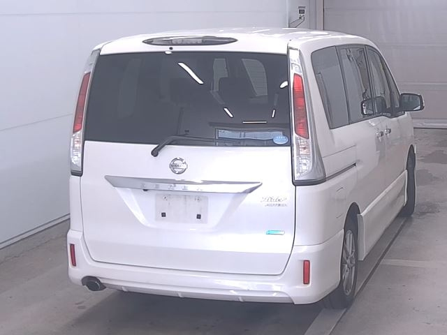 NISSAN SERENA 2011