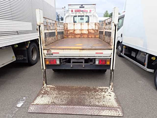 ISUZU ELF 2013