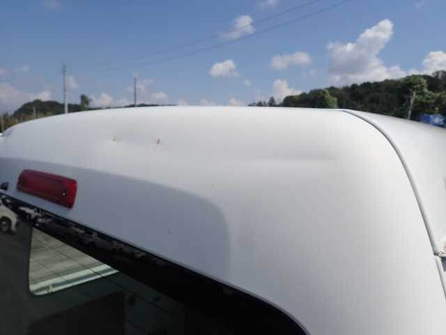 DAIHATSU HIJET VAN 2011