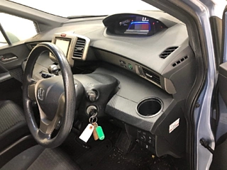 HONDA FREED 2012