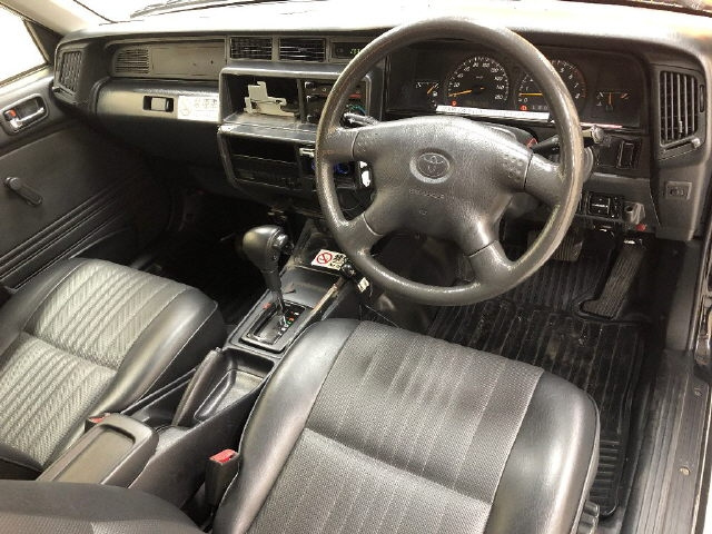 TOYOTA CROWN COMFORT 2018