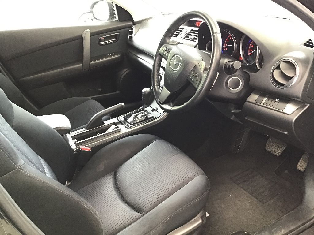 MAZDA ATENZA SPORT 2011