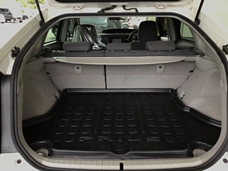 TOYOTA PRIUS 2010