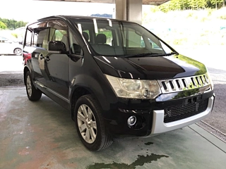 MITSUBISHI DELICA D5 2013