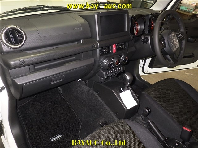 SUZUKI JIMNY NOMADE 2025
