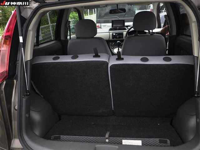 SUBARU R2 2010