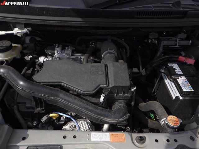 TOYOTA ROOMY 2022
