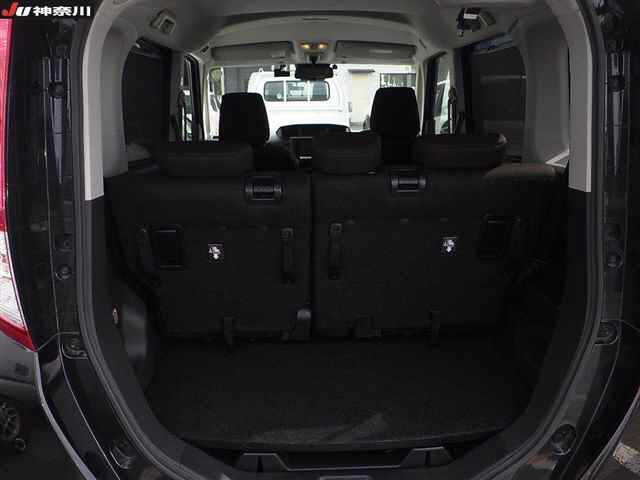TOYOTA ROOMY 2022