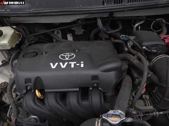 TOYOTA RAUM 2009