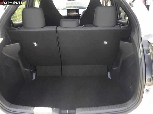 TOYOTA YARIS 2020