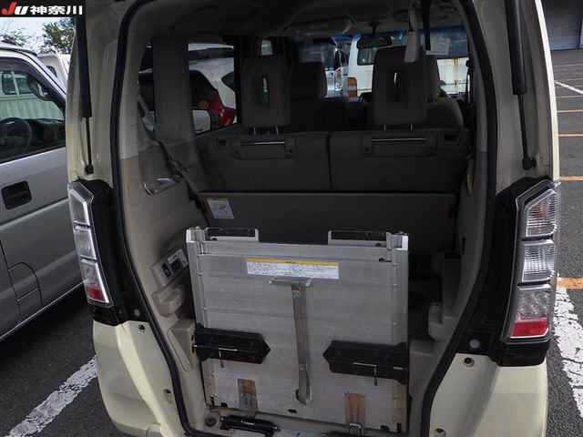 HONDA N BOX PLUS 2013