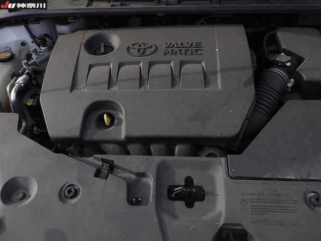 TOYOTA AVENSIS WAGON 2012