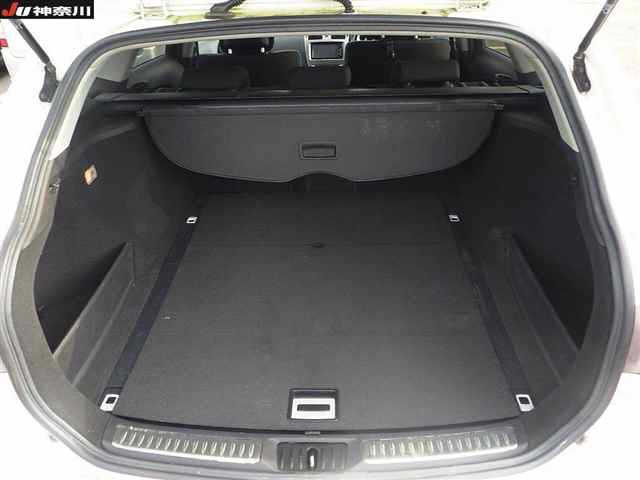 TOYOTA AVENSIS WAGON 2012