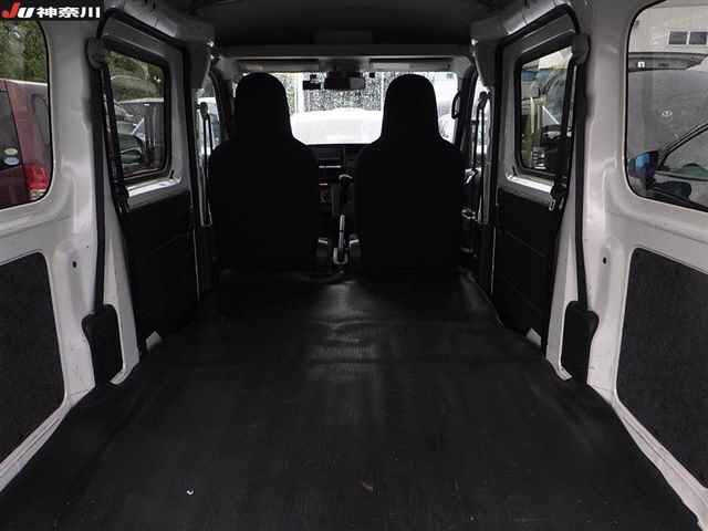 DAIHATSU HIJET VAN 2022