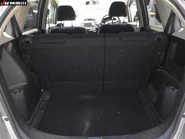 HONDA FIT 2010
