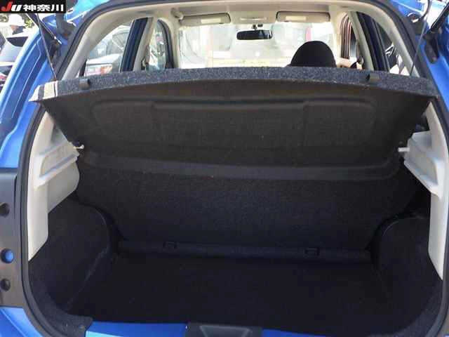 NISSAN MARCH 2011