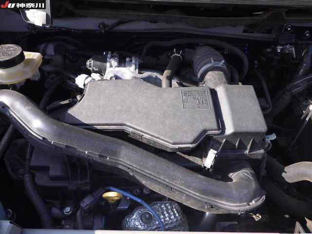 TOYOTA ROOMY 2022