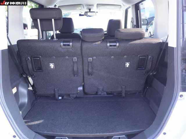 TOYOTA ROOMY 2022