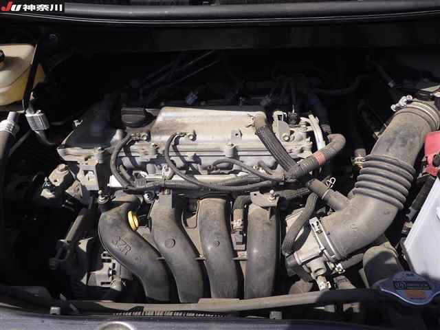 TOYOTA NOAH 2009