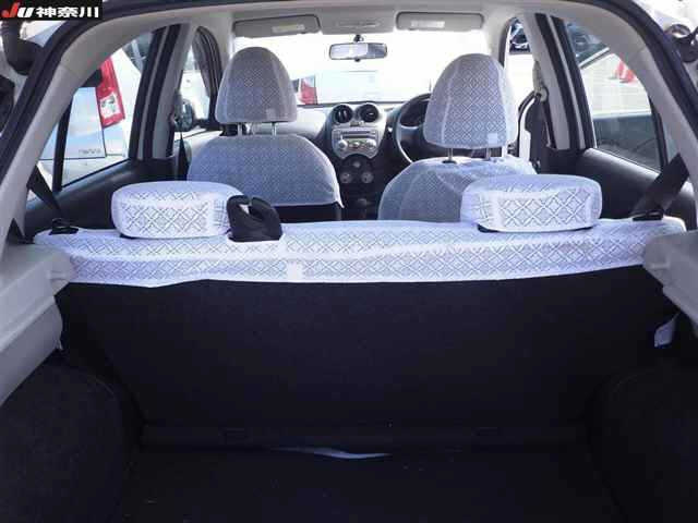 NISSAN MARCH 2010