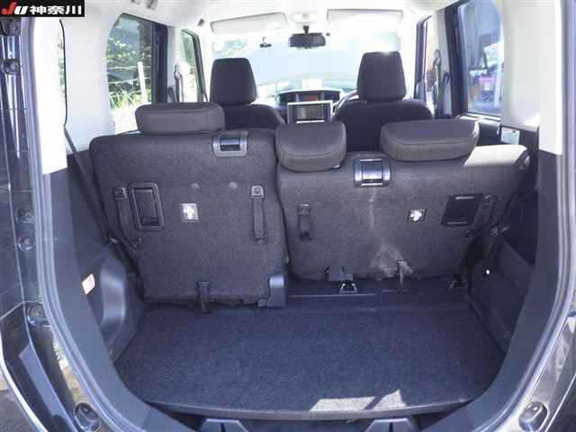 TOYOTA ROOMY 2022