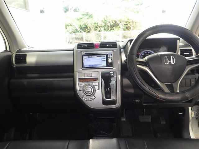 HONDA ZEST 2011