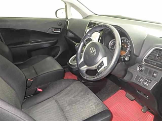 TOYOTA RACTIS 2014