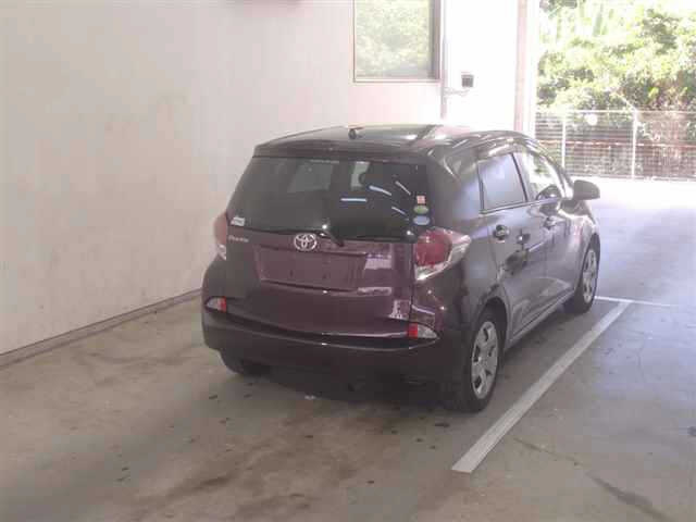 TOYOTA RACTIS 2014