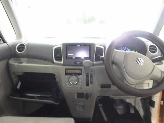 SUZUKI SPACIA 2014