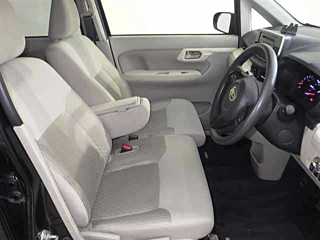 DAIHATSU MOVE 2015