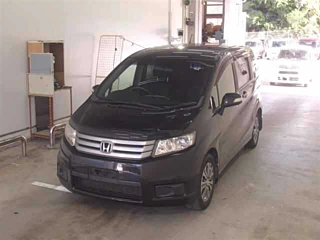 HONDA FREED 2012