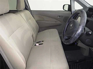DAIHATSU MOVE 2011
