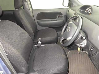 TOYOTA SIENTA 2011
