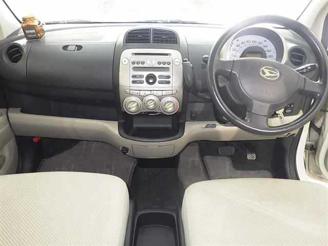 DAIHATSU BOON 2009