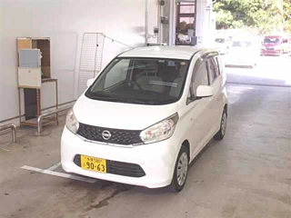 NISSAN DAYZ 2015