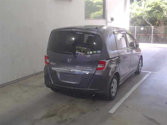 HONDA FREED 2014