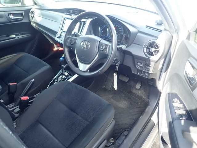 TOYOTA COROLLA FIELDER 2015