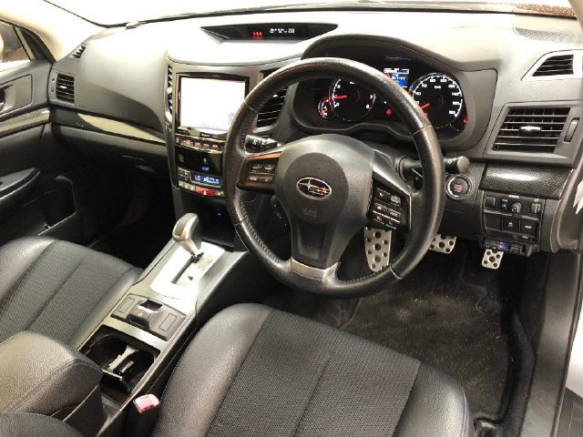 SUBARU LEGACY B4 2013