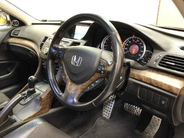 HONDA ACCORD WAGON 2009