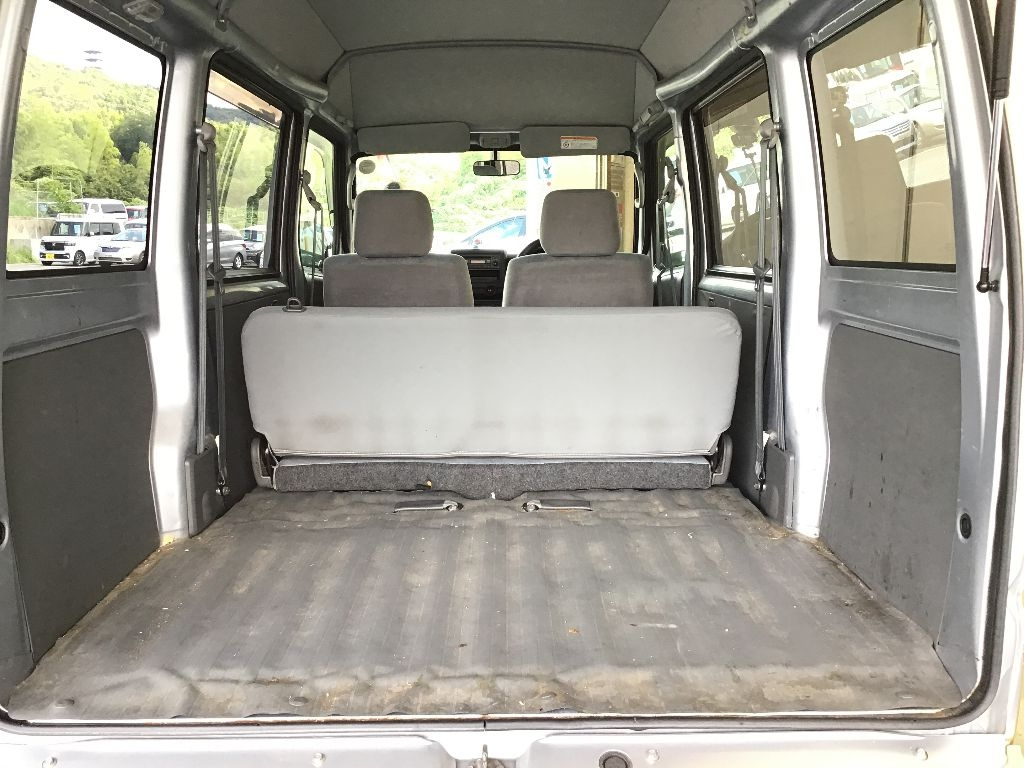 NISSAN CLIPPER VAN 2010