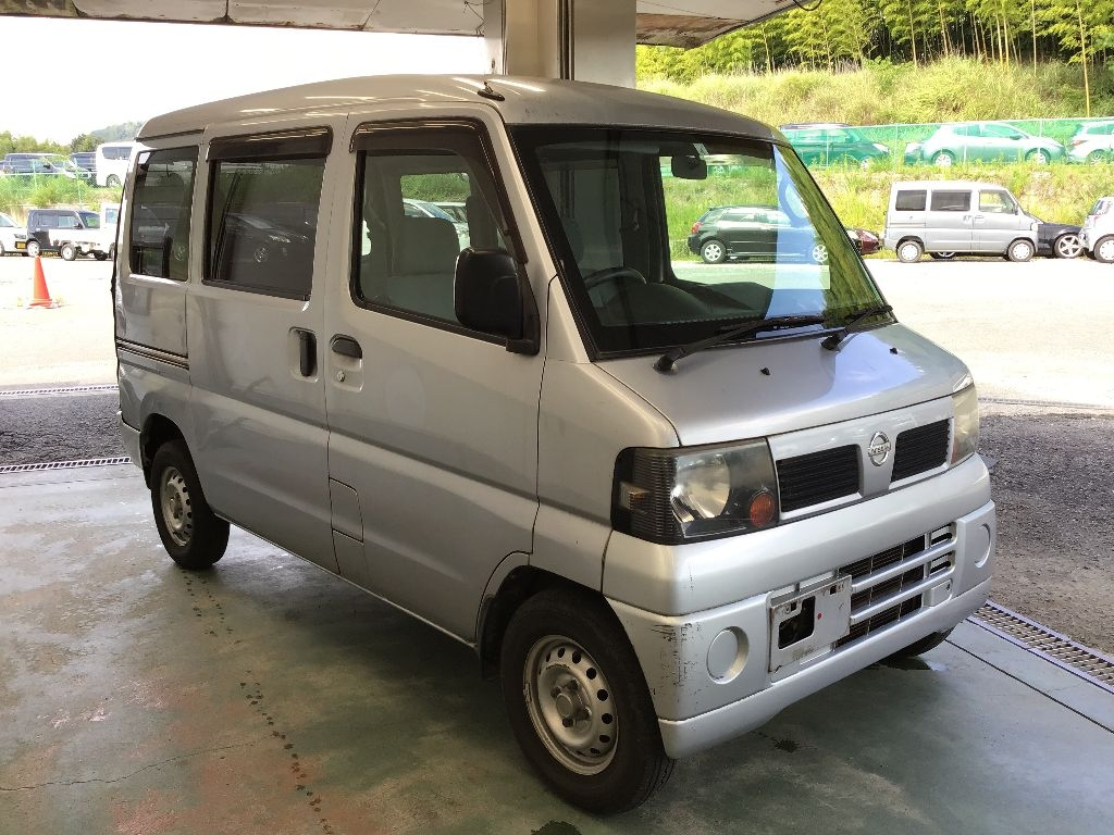 NISSAN CLIPPER VAN 2010