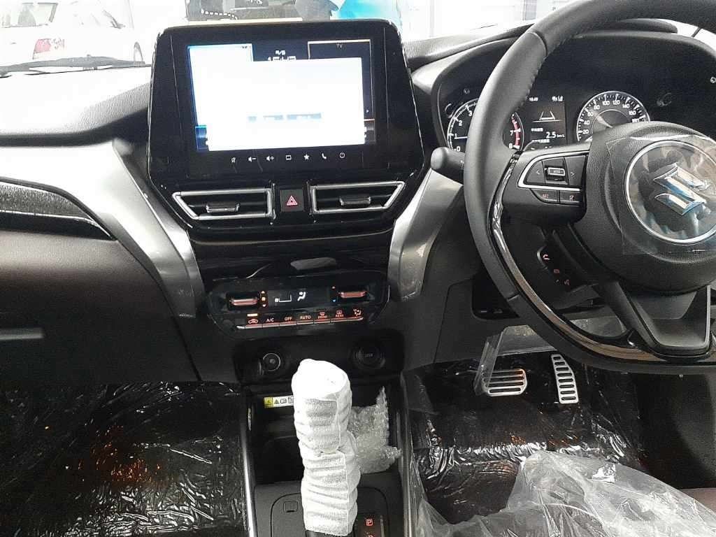 SUZUKI FRONX 2025