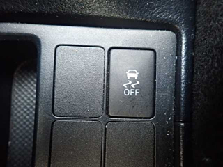 TOYOTA VITZ 2018