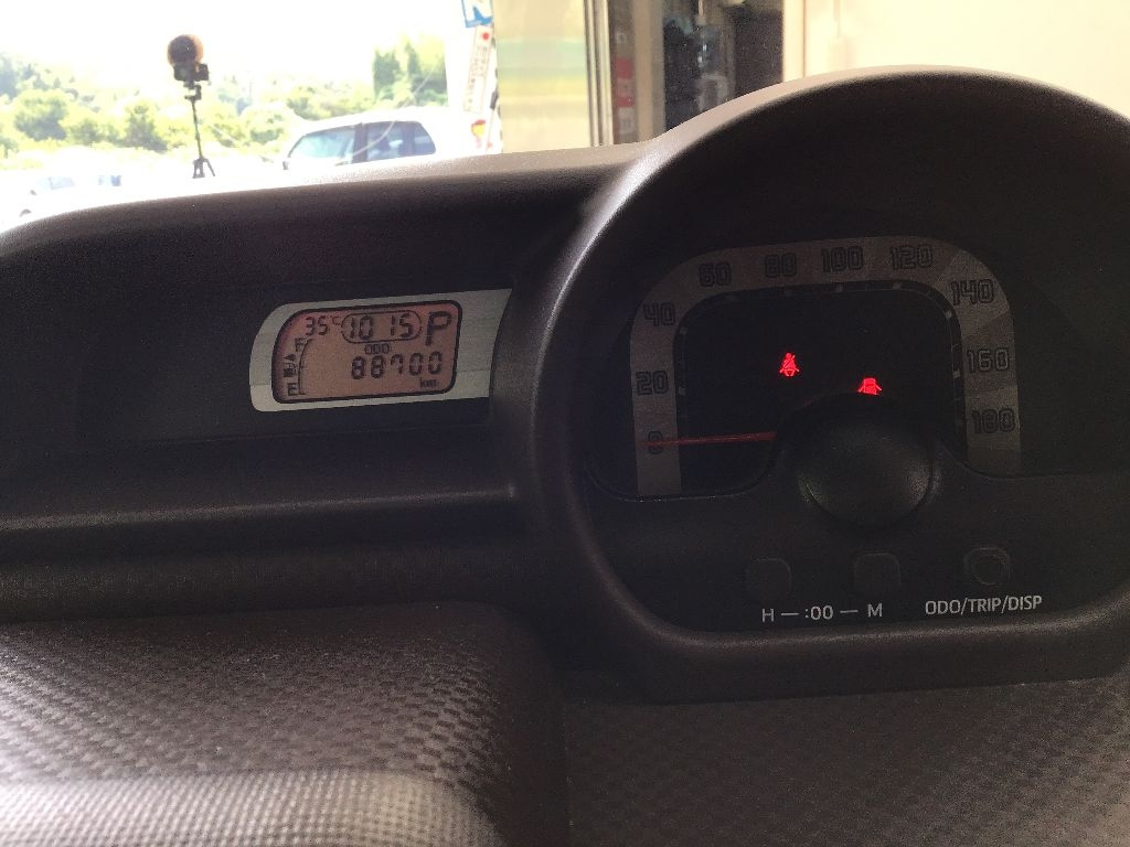 TOYOTA PORTE 2013